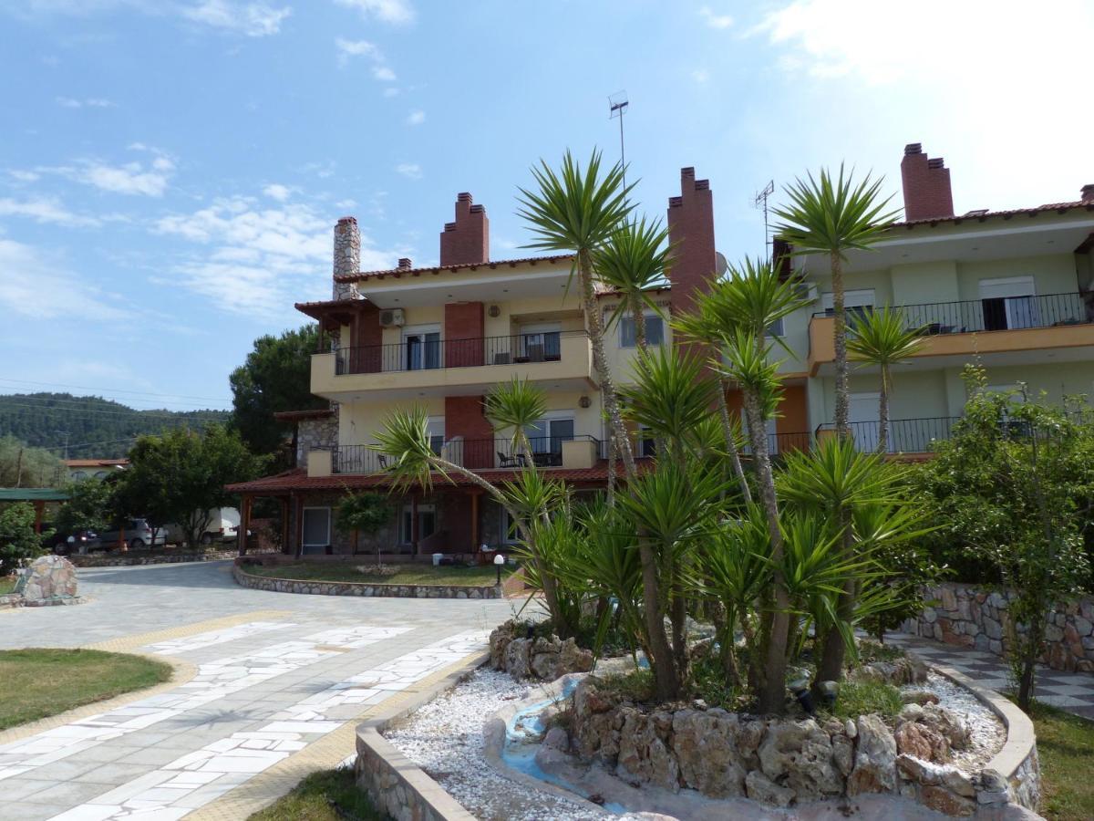 Makis Nest Apart-Hotel Vourvourou Esterno foto